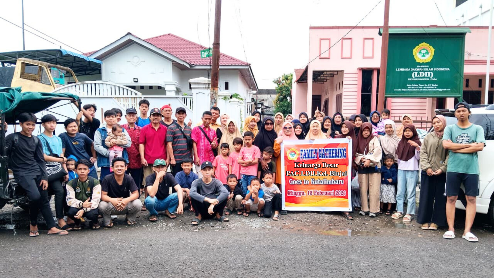 Pimpinan Anak Cabang (PAC) Lembaga Dakwah Islam Indonesia (LDII) Kelurahan Binjai, Kecamatan Medan Denai, menggelar kegiatan Family Gathering di Wisata Pemandian Alam Kutalimbaru, Kabupaten Deli Serdang, pada Minggu (15/02/2026).